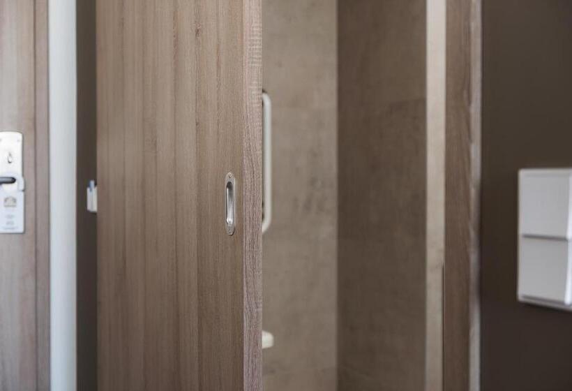 适合残疾人使用的标准间, Park Hotel & Restauracja Browar Brzeg