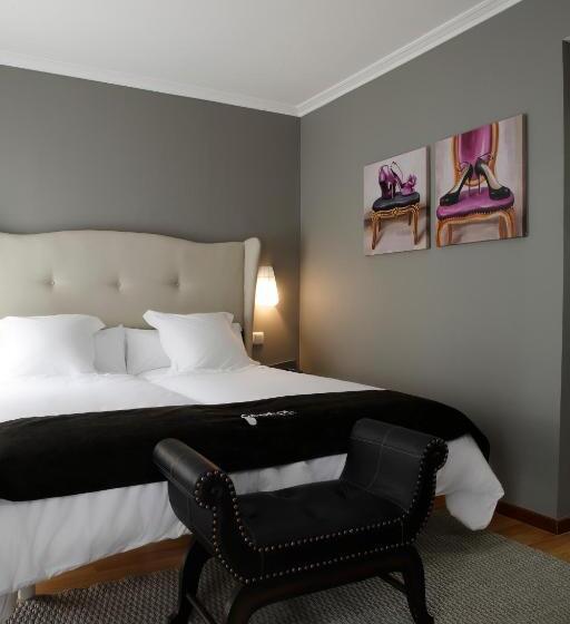 スタンダードルーム, Capitol Boutique