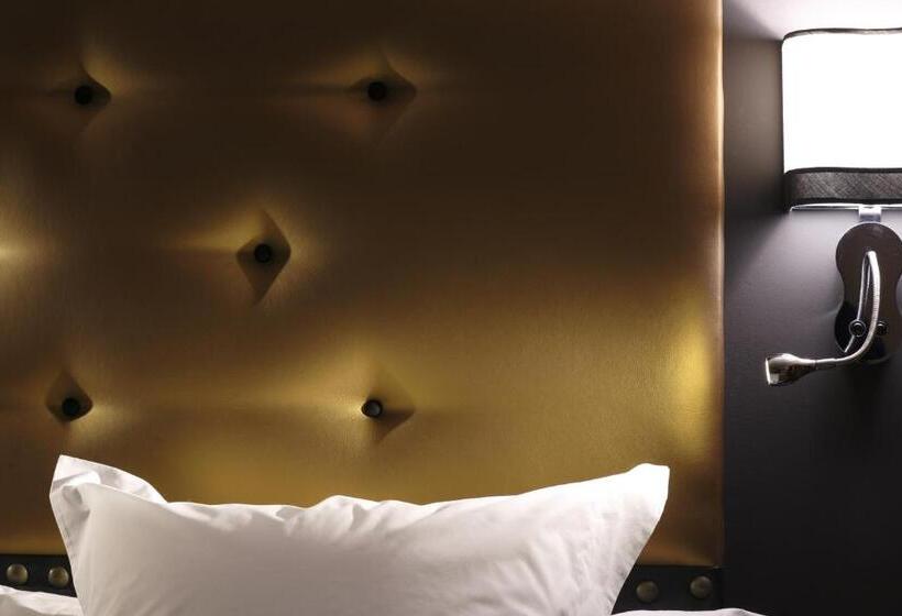 スタンダードルーム, Capitol Boutique