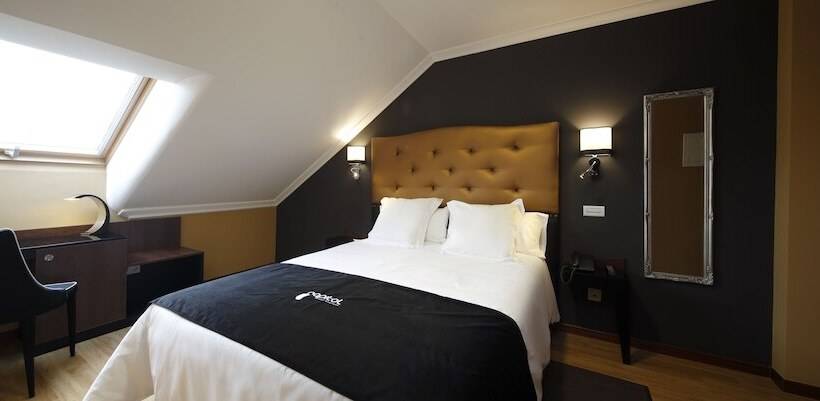 スタンダードルーム, Capitol Boutique