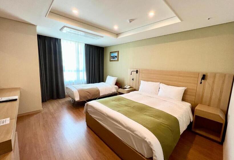 Номер Deluxe, Crown Harbor Hotel Busan
