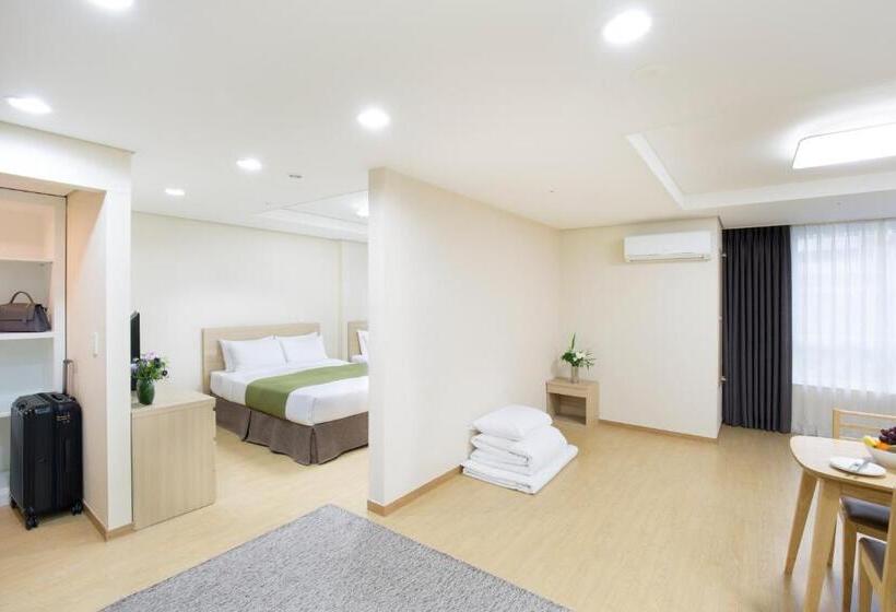Family Suite, Crown Harbor Hotel Busan