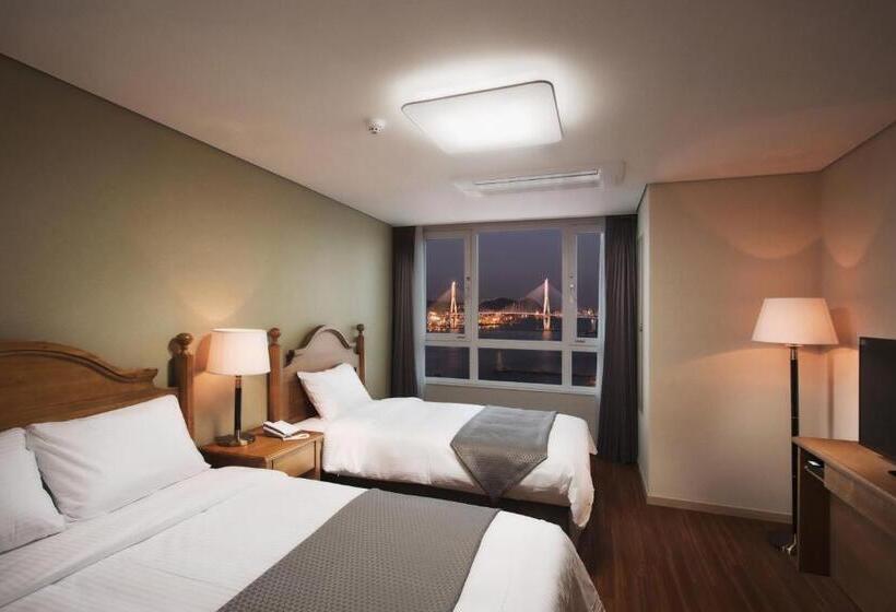 전망 주니어 스위트, Crown Harbor Hotel Busan