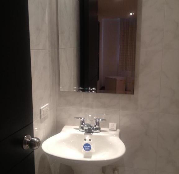 标准单人间, Dorado Plaza Bogota