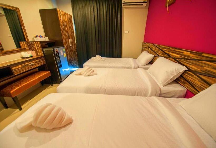 Standard Triple Room