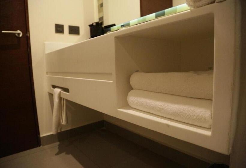 豪华房间, El Sembrador