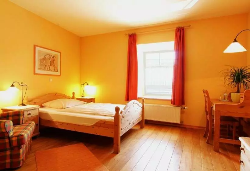 Standard Yhden Hengen Huone, Gästehaus Münks