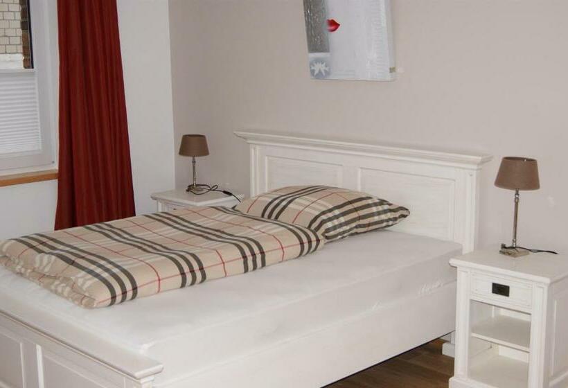 标准单人间, Gästehaus Münks