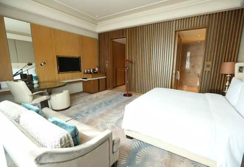 エクゼクティブルーム, Hilton Urumqi