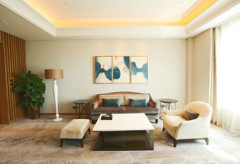 プレミアムスイート, Hilton Urumqi