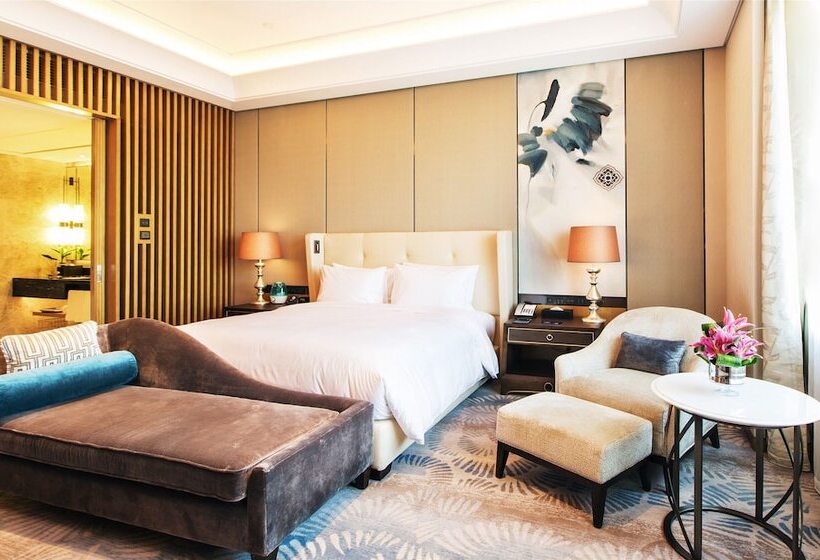 プレミアムスイート, Hilton Urumqi