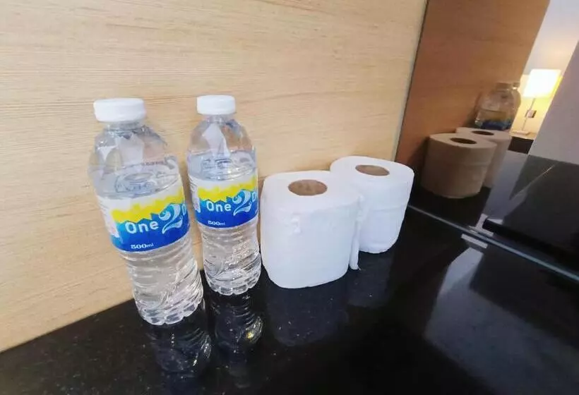 اتاق لوکس با تخت بزرگ, Noble Resort Melaka