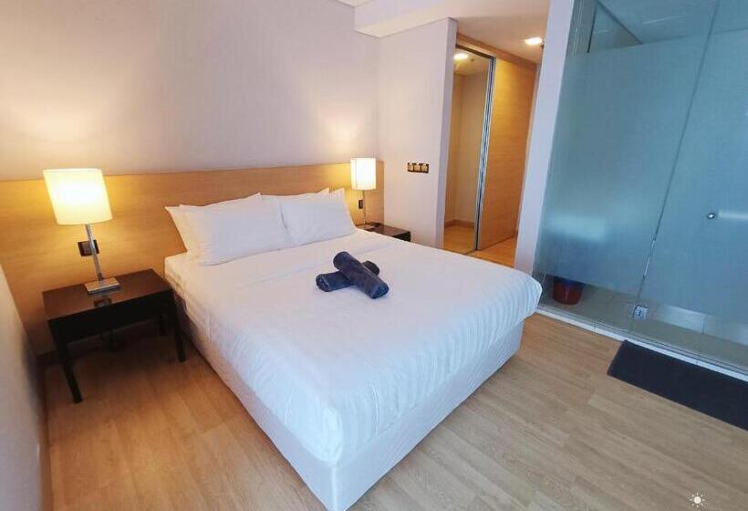 Jakuzili Süit, Noble Resort Melaka