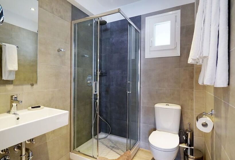 标准间, Olympus Thalassea