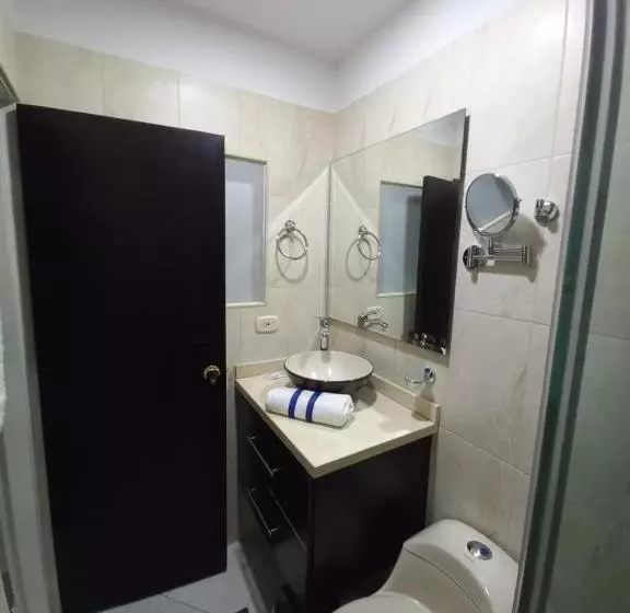 デラックスルーム, Panama