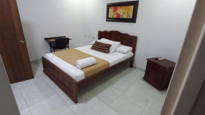 Номер Стандарт, Panama