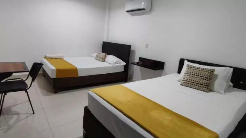 ベーシックルーム, Panama