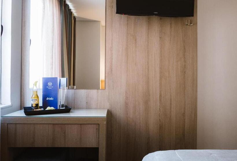 スタンダードシングルルーム, Piraeus Port