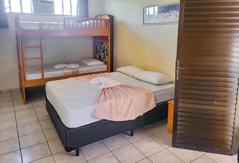 발코니가 있는 4인용 스탠다드 룸, Pousada D'ibiza