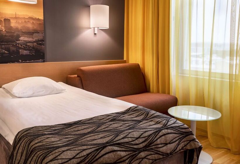 家庭间, Scandic Meilahti