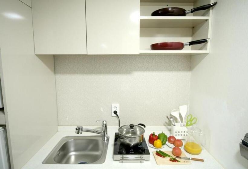 Camera Familiare, Residence Mumum