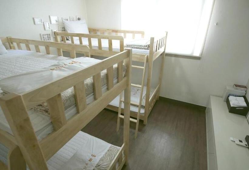 Camera Familiare, Residence Mumum