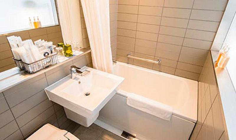 エコノミールーム, Shinjuku Granbell