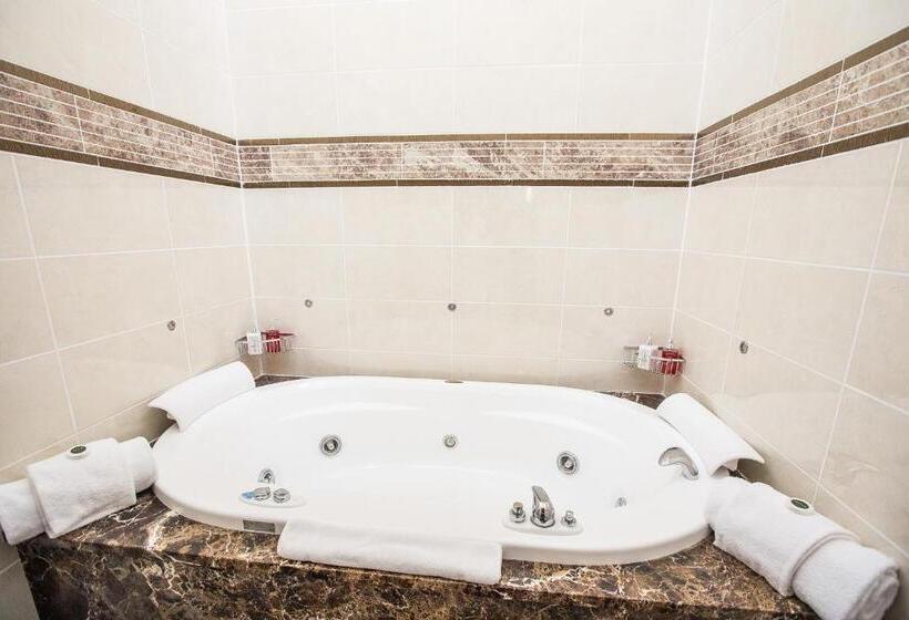 펜트하우스 스위트, Tullyglass House