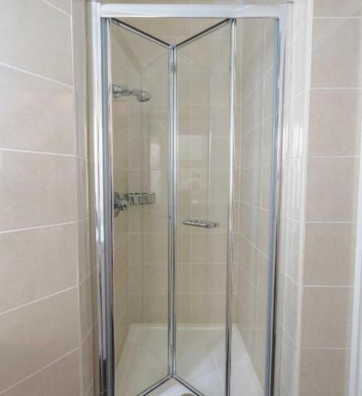 클럽 룸, Tullyglass House