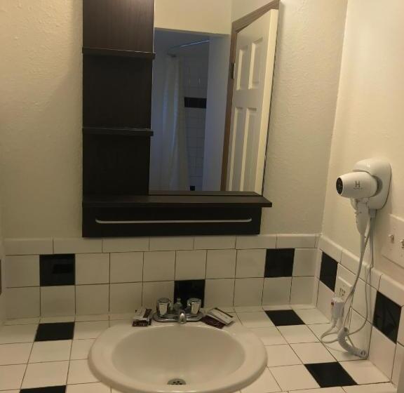 スタンダードルーム, Westwind Lodge