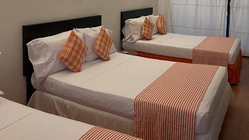 غرفة قياسية ثلاثية, On Vacation Girardot Resort