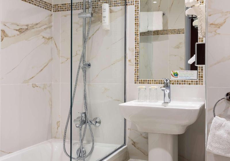 غرفة قياسية ثلاثية, On Vacation Girardot Resort