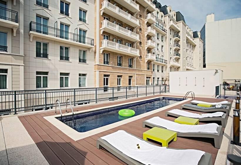 Студия Deluxe, The Social Hub Paris La Défense