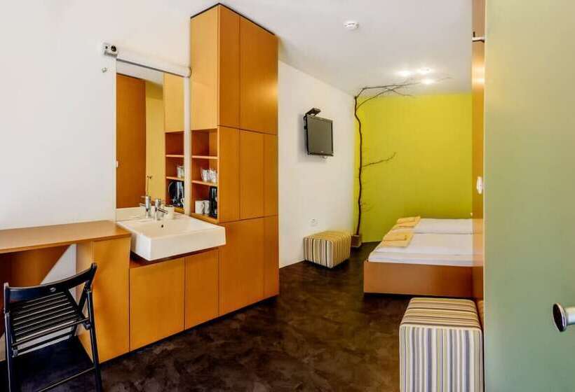 اتاق استاندارد, Sanje Ob Soči /