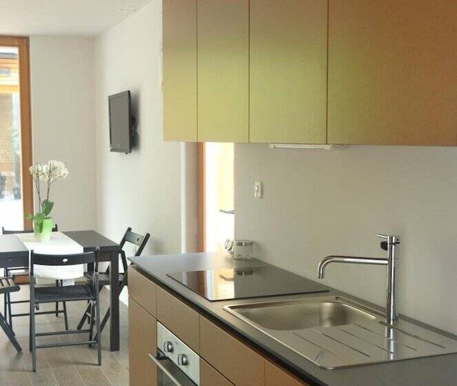 آپارتمان 1 خوابه, Sanje Ob Soči /