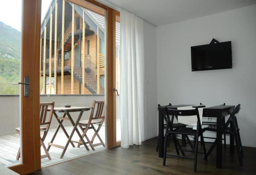 آپارتمان 1 خوابه, Sanje Ob Soči /