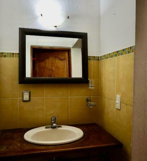 공동 객실, Casa Yuk’