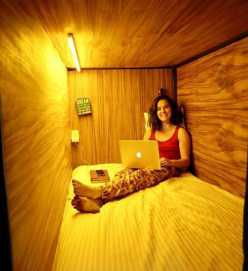 패밀리 룸, Casa Yuk’