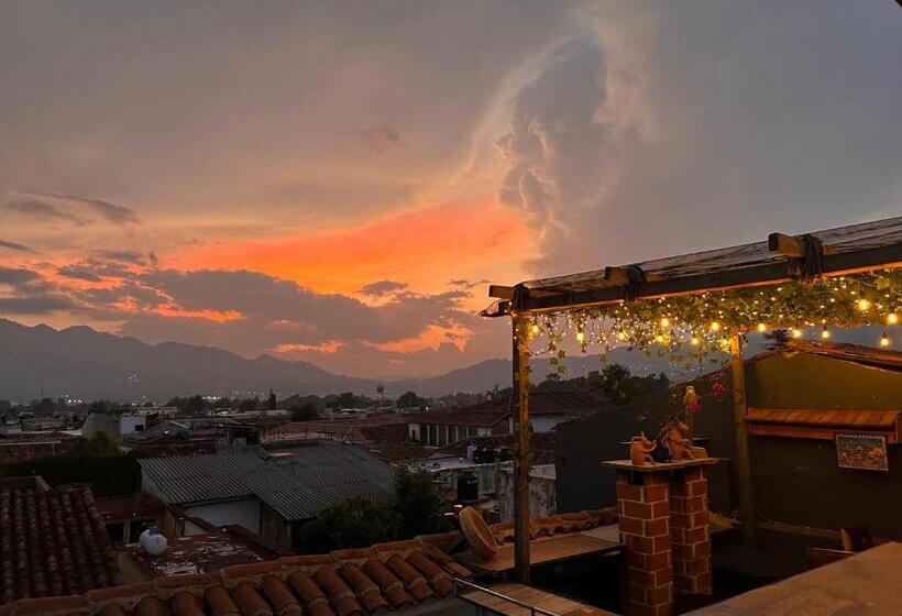 패밀리 룸, Casa Yuk’