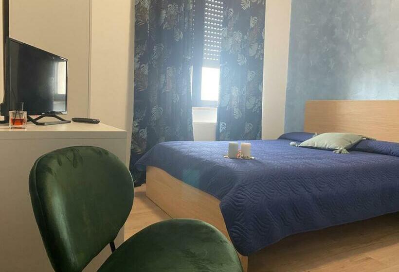 חדר סטנדרט, Arcadia