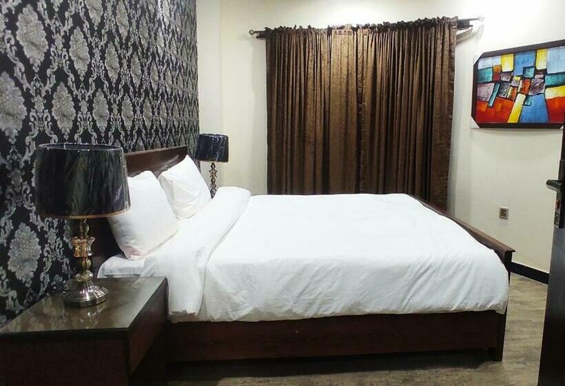 اتاق استاندارد با بالکن, Daffodils