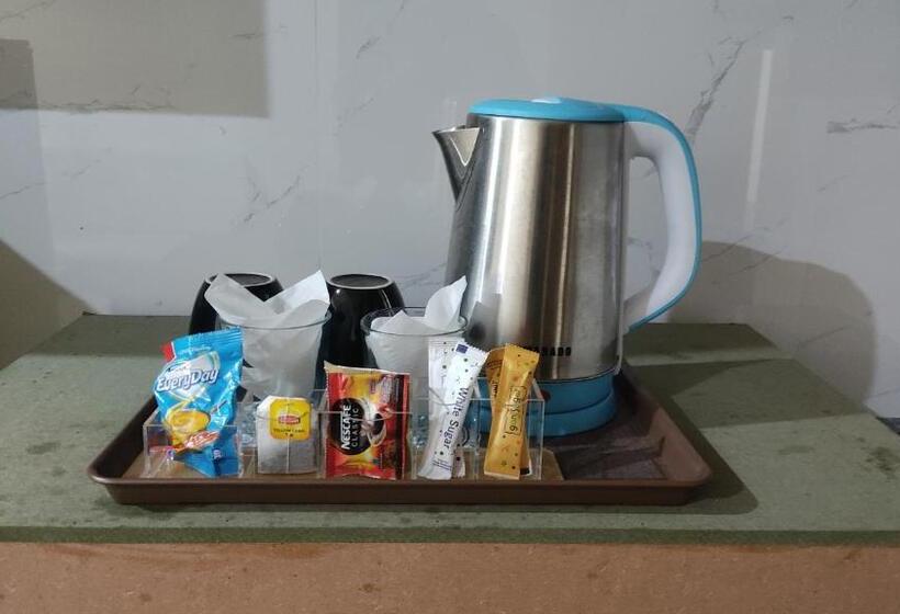 اتاق لوکس, Daffodils