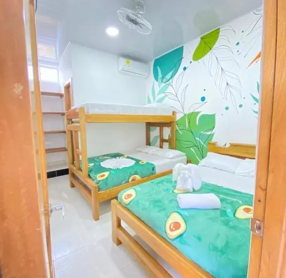 Huoneisto 1 Makuuhuone Parveke, Hostal Las Flores