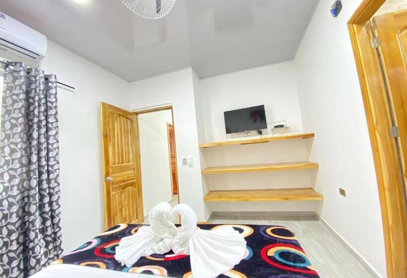 スタンダードルーム, Hostal Las Flores