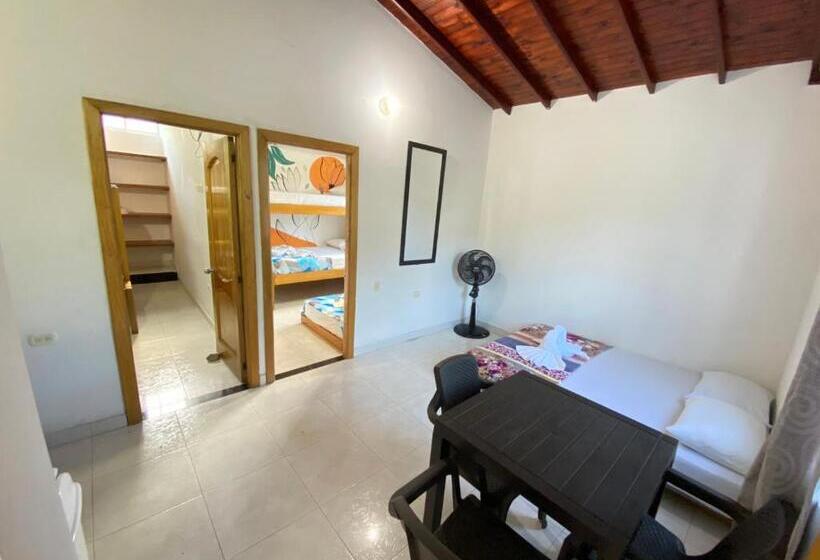 ３ベッドルームアパートメント, Hostal Las Flores