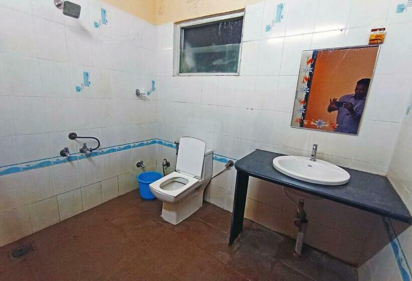 חדר אקונומי, Staymaker Varad International