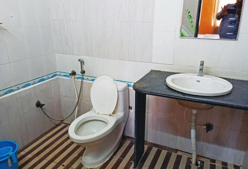 חדר אקונומי, Staymaker Varad International