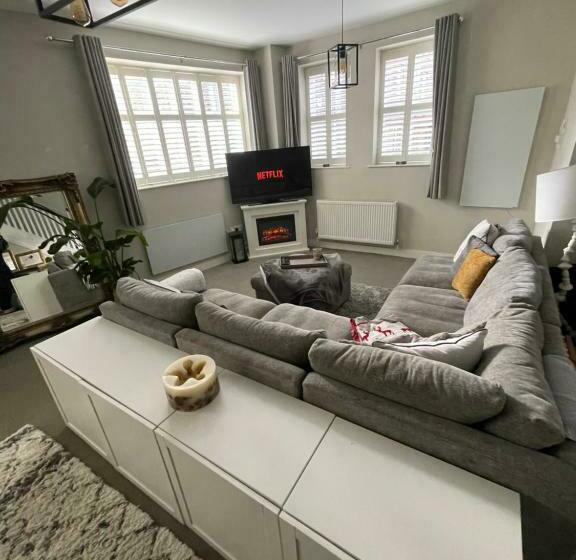 خانه 2 خوابه, Central Mews House Altrincham