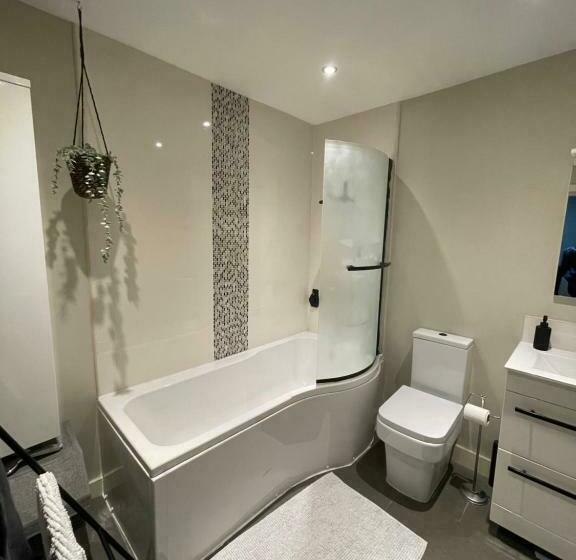 Дом 2 Спальни, Central Mews House Altrincham