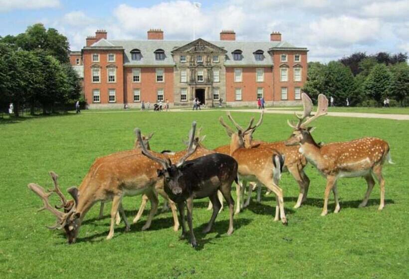 خانه 2 خوابه, Central Mews House Altrincham